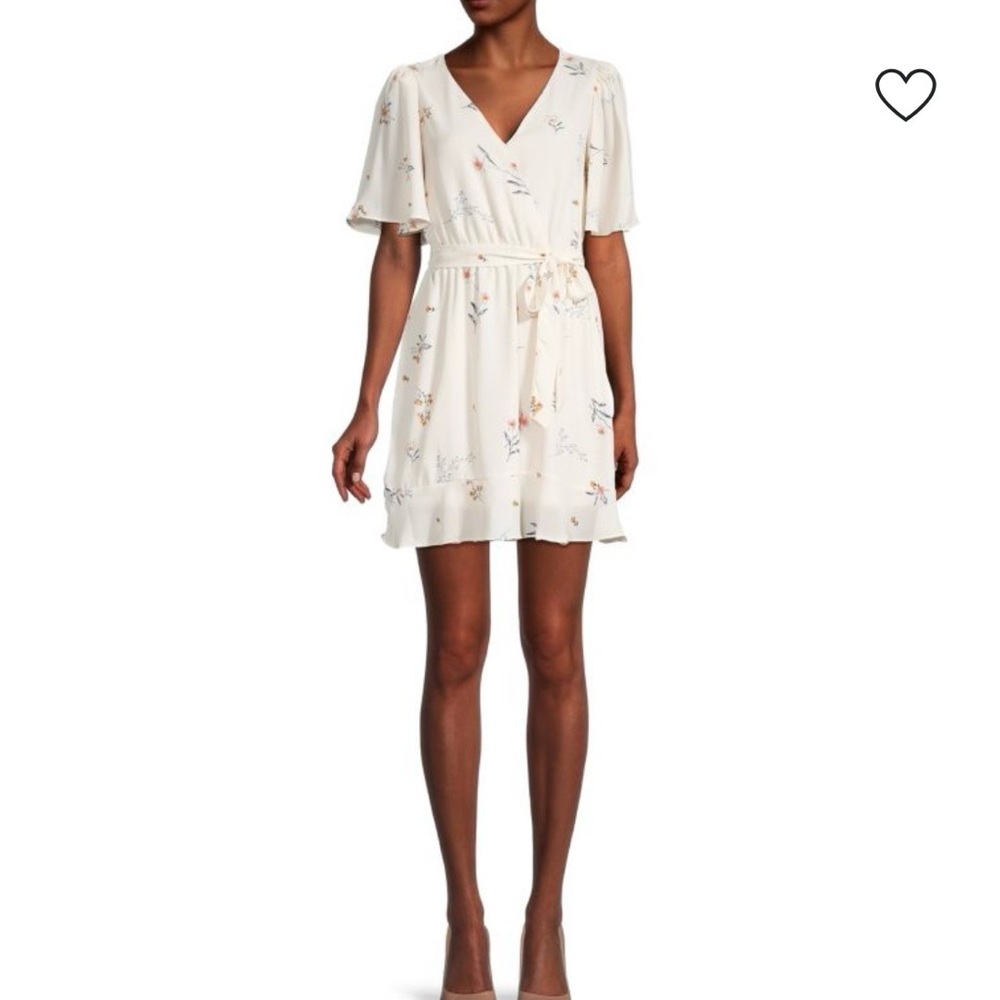 Socialite Brand Floral Wrap Dress in Cream